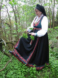 anita1.400.jpg