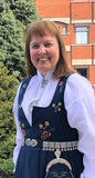 Graffer damebunad med brodert liv