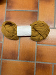 Nr. 241  broderigarn Ull "Gul" 100g