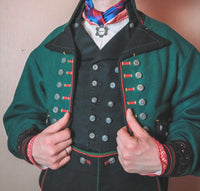 Øst Telemark herrebunad med Grønn jakke